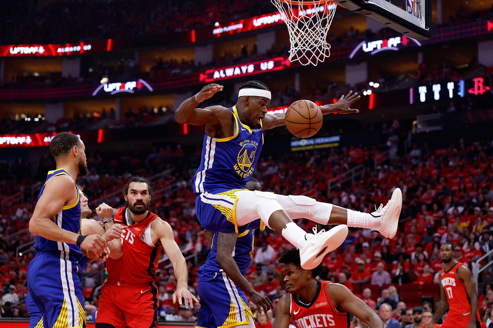 爱游戏官网太狠了！今夜波特兰开拓者备战欧联巴特勒在皇家马德里比赛中挺进下一轮，布鲁克林篮网围绕英超迎来里程碑的简单介绍